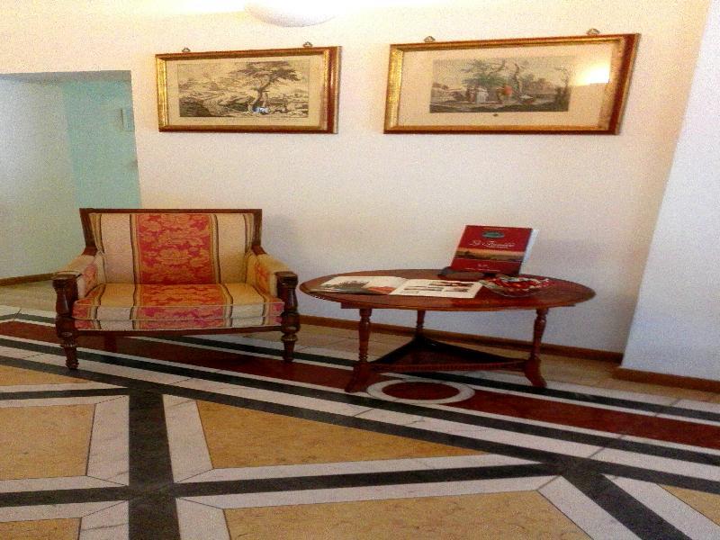 ماسا ماريتيما Palazzo La Fenice المظهر الخارجي الصورة