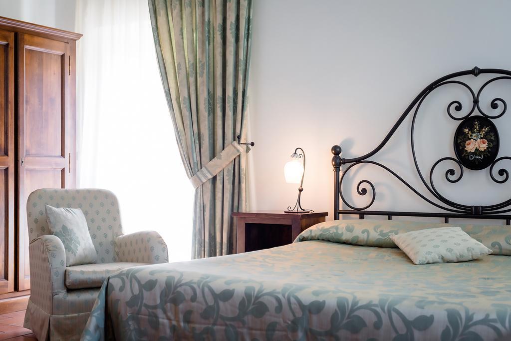 ماسا ماريتيما Palazzo La Fenice المظهر الخارجي الصورة